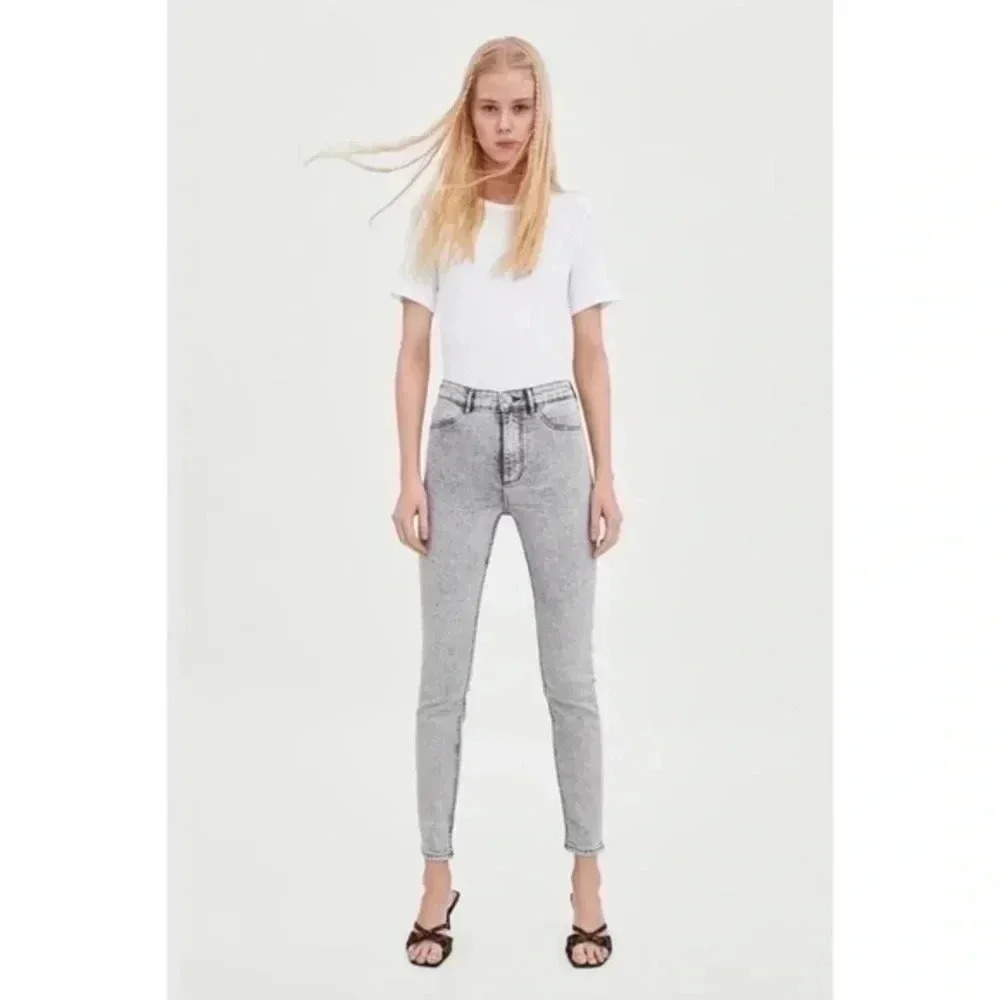 Zara elastic high rise jeggings size 4 8197/026